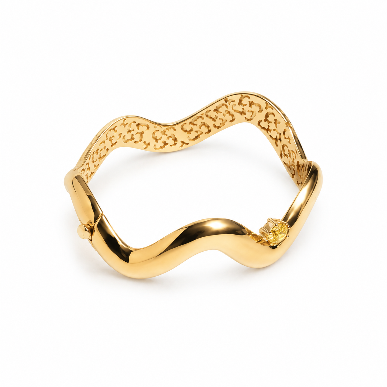 Sculptural wave bracelet